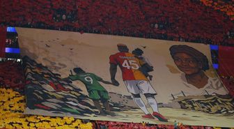 Osimhen'den koreografi yorumu: Galatasaray taraftarıyla bir aileyiz