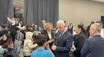 İstanbul Valisi Gül: 'Okula giden çocuklara 2 bin TL kantin kartı verilecek'