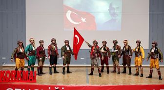 İstiklal Marşı'nın kabulü dolayısıyla tören yapıldı