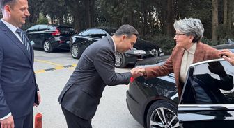 Meral Akşener siyasetten çekildi mi, şu an ne yapıyor? İYİ Parti eski Genel Başkanı Meral Akşener nerede, en son nerede görüntülendi?