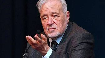 Prof. Dr. İlber Ortaylı'nın tedavisi yoğun bakımda devam ediyor