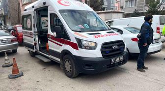 Sinop'ta otomobiller çarpıştı: 3 yaralı