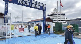 Amasra Limanı'na 2026 yılının ilk Rus turistleri geldi