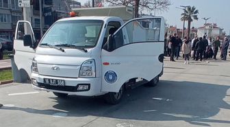 Çöp kamyonunun altında kalan çocuk hayatını haybetti