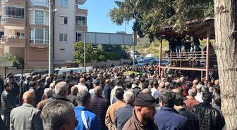 Hayatını kaybeden Zafer Partisi Alanya İlçe Başkanı son yolculuğuna uğurlandı