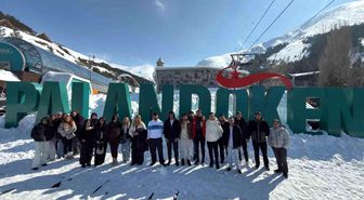 Üniversiteli gençler Erzurum'u gezdi