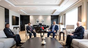 Bakan Fidan, Bangladeş Dışişleri Bakanı Rahman ile bir araya geldi