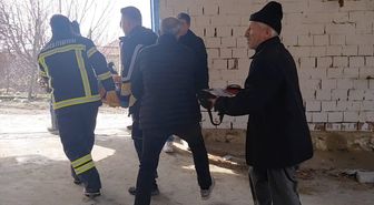 Depoda duvar çöktü; dengesini kaybedince elini makineye kaptıran Melih'in parmakları koptu