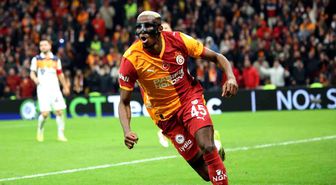 Victor Osimhen bu sezonki 19. golünü kaydetti