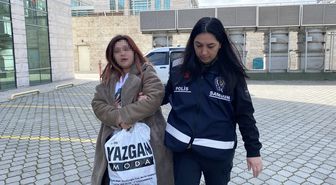 Eski Sevgilinin Kız Arkadaşını Bıçakla Yaraladı