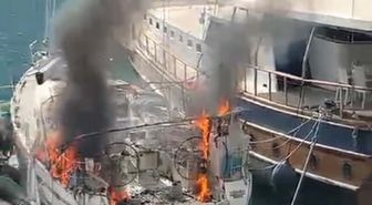Fethiye'de yelkenli tekne yandı