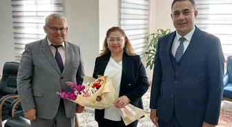 Germencik Kaymakamı Doğru'dan sağlık çalışanlarına teşekkür