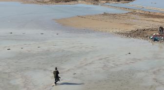 Tuz Gölü'nde kaçak avlanan şüpheliler dronlara ateş açtı