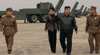 Kim ve halefinden ABD'ye tarihi mesaj! Testi birlikte izlediler
