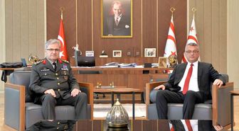 KKTC Cumhurbaşkanı Erhürman, Kara Kuvvetleri Komutanı Orgeneral Tokel ile görüştü