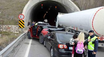 Samsun'da 6 aracın karıştığı zincirleme kaza: 1 yaralı