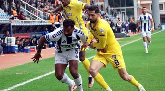 Trendyol Süper Lig: Kasımpaşa: 0 Eyüpspor: 0 (Maç devam ediyor)