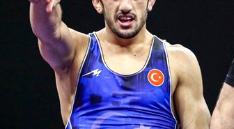 U23 Avrupa Şampiyonası'nda Azat Sarıyar'dan bronz madalya