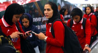 Avustralya'daki turnuvada İran milli marşını okumayan kadın futbolculara ne olacak?