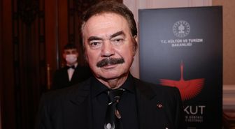 Orhan Gencebay öldü mü? SON DAKİKA! Orhan Gencebay yaşıyor mu, kaç yaşında?