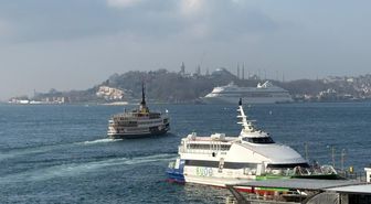 İstanbul Boğazı gemi trafiği çift yönlü askıya alındı