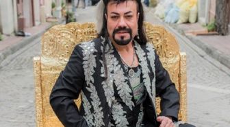 Kobra Murat kimdir, gerçek adı ne? Kobra Murat kaç yaşında, evli mi, bekar mı, çocuğu var mı? Kobra Murat eşi Emine kimdir?