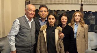 Marmaris Kaymakamı Kaya, şehit ve gazi ailelerini 18 Mart'ta unutmadı