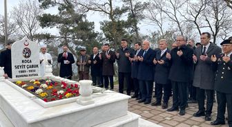 Seyit Onbaşı kabri başında anıldı