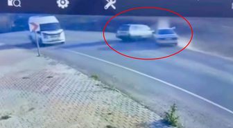 Virajda iki otomobil birbirine girdi: 1 ölü, 1 yaralı