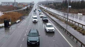43 ilin geçiş güzergahında arife günü trafik yoğunluğu arttı: Validen sürücülere 'kurallara uyun' çağrısı