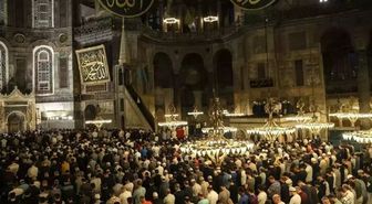 Bayram namazı farz mı? Ramazan Bayramı namazı nasıl kılınır, kaç rekat? Ramazan Bayramı namazına nasıl niyet edilir?