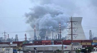 İran, İsrail'deki Hayfa Petrol Rafinerisi'ni hedef aldı