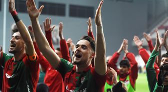 Karşıyaka 3. Lig'de Play-Off'a Yine Yaklaştı