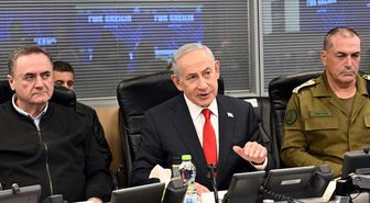 Netanyahu hala dünyayı yaşadığına inandırmaya çalışıyor