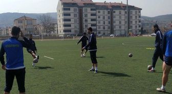 Söğütsporlu futbolcular son antrenman sonrası bayram iznine çıktı