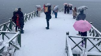 İstanbul'un yanı başı beyaza büründü! Yerde 20 santimetre kar var