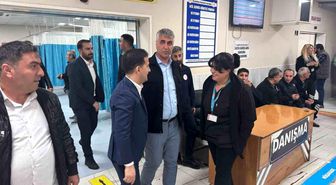 Başkan Aküzüm bayramda çalışanlarla bir araya geldi