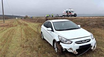 Bilecik'te ıslak yol kazaya neden oldu: 2 yaralı