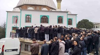 Bursa'daki feci kazada hayatını kaybeden genç son yolculuğuna uğurlandı