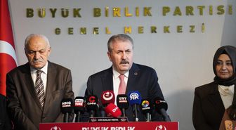 Destici: İran'da öldürülen kız çocuklarını hiç kimse unutmayacak