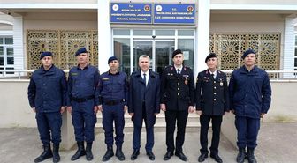 Kaymakam Abay, bayramda güvenlik güçlerini yalnız bırakmadı