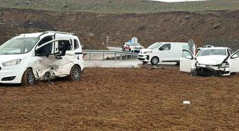 Bingöl'de trafik kazası: 12 yaralı