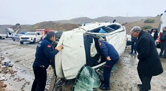 Bingöl'de trafik kazası : 4 yaralı