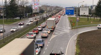Ramazan Bayramı'nda Bursa-Ankara yolu yoğunluğu