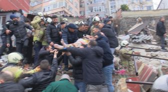 FATİH'te Bina Çökmesi: Kurtarma Çalışmaları Devam Ediyor