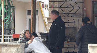 Oğlu evde ölü bulunan annenin feryadı: Anacığım kalk, torunun geliyor