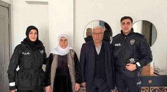 Özalp ilçesinde şehit ailelerine bayram ziyareti