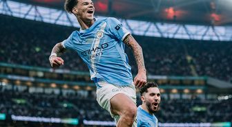 Şampiyonluk 4 dakikada geldi! Lig Kupası'nda zafer Manchester City'nin