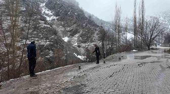 Şırnak'ta sağanak nedeniyle köyün bir bölümü çöktü evler boşaltıldı