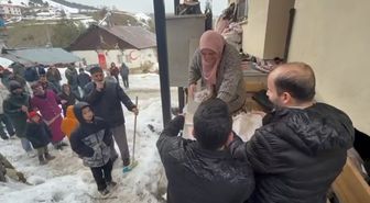 Sivas'ta 'saya' geleneği ile baharın gelişi kutlandı